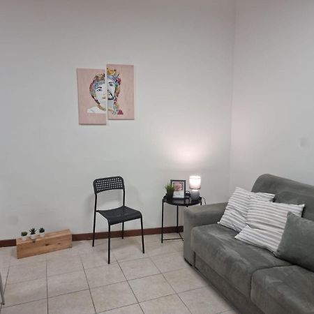 Laura Four Apartment Messina Exterior photo